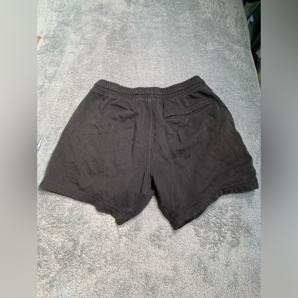 Gymshark crest Black Gym Shorts medium - Picture 11 of 12